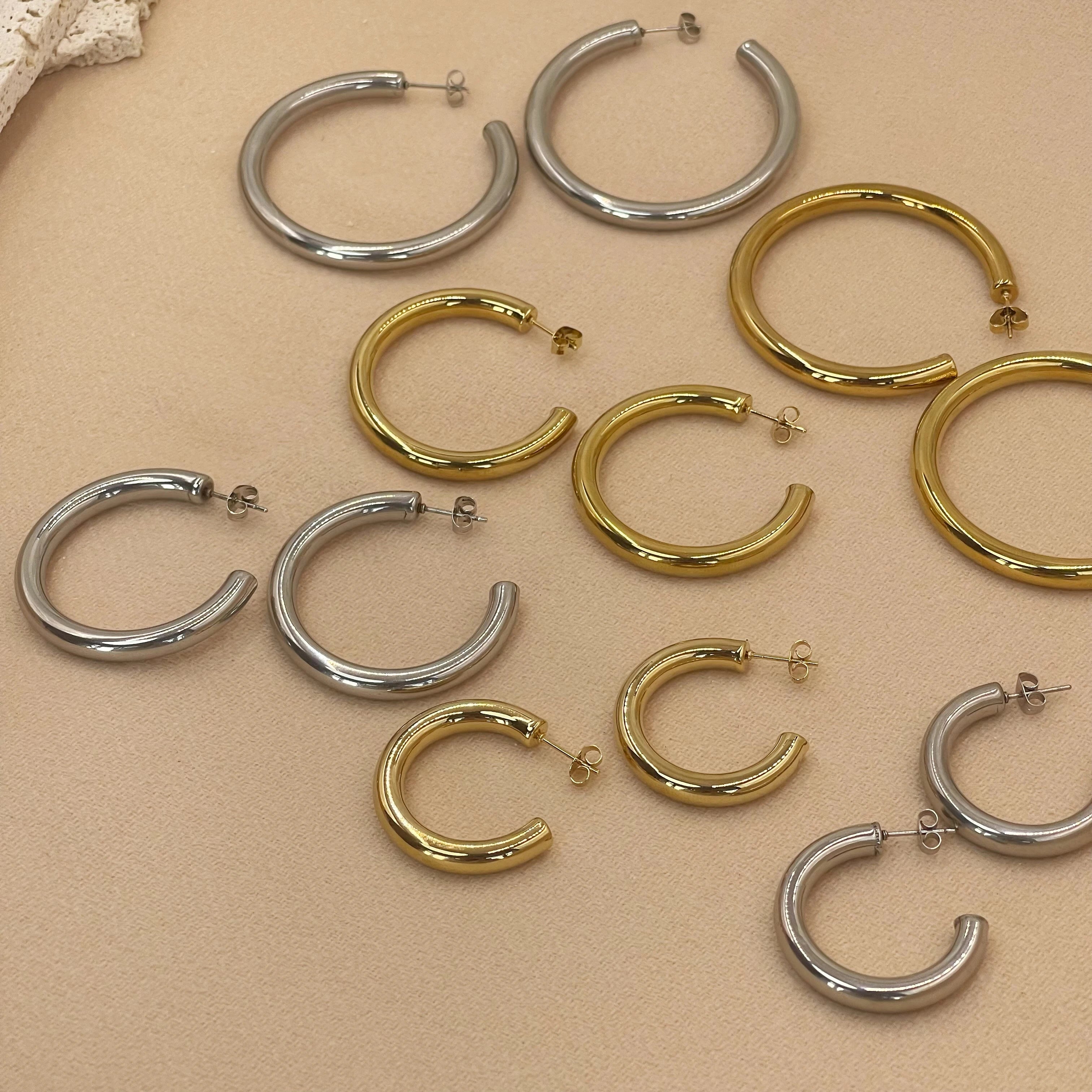 Clou earings