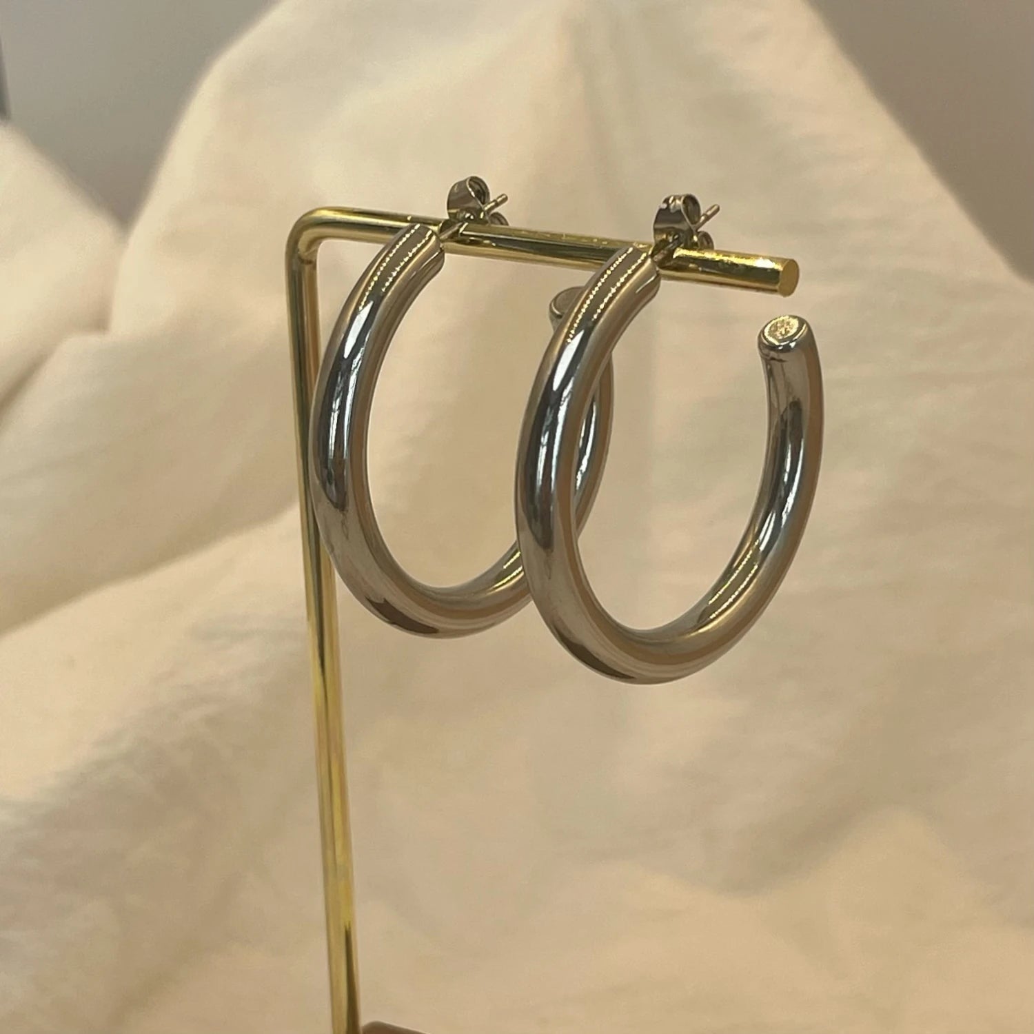 Clou earings