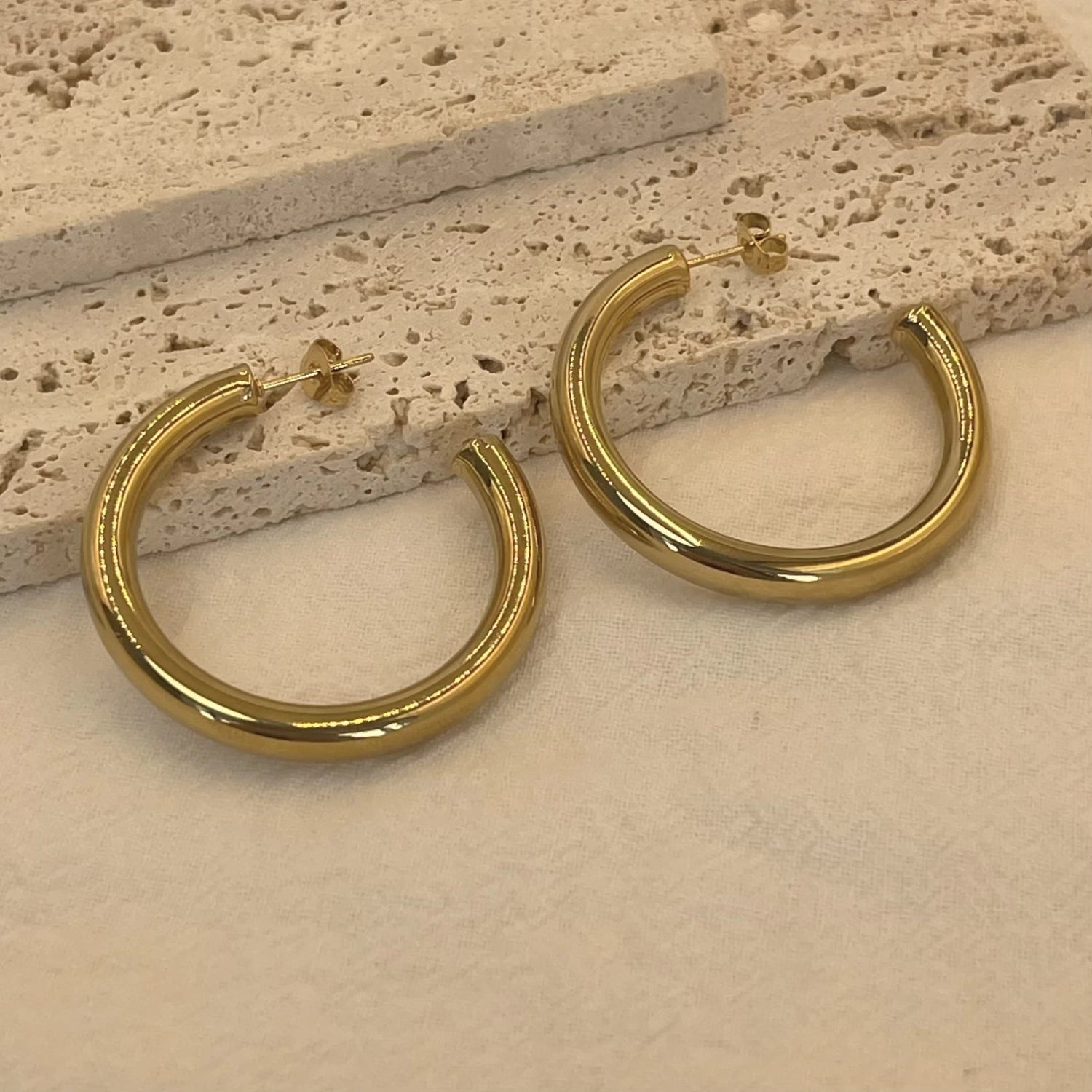 Clou earings
