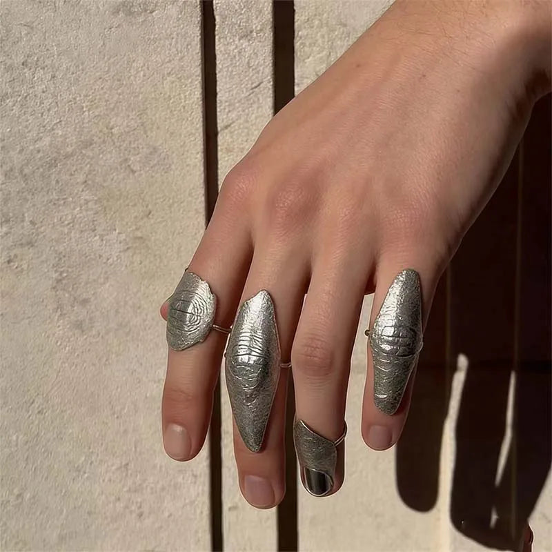 Finger ring